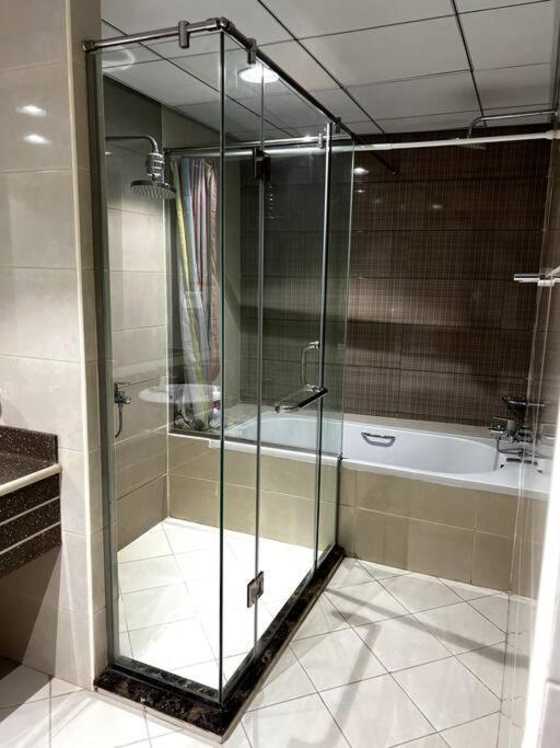 Luxury Full Sea View Flat Ajman Exterior foto