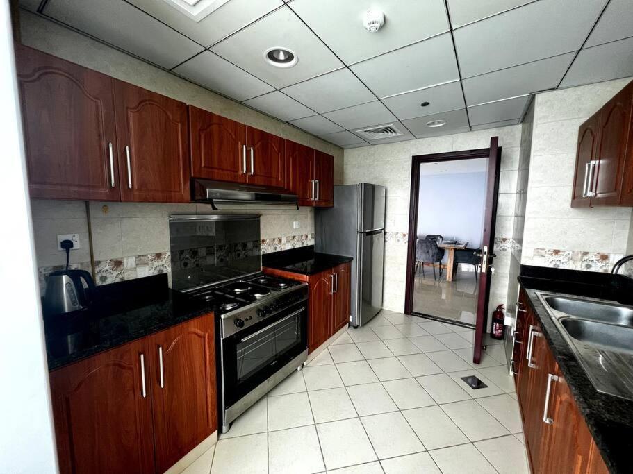 Luxury Full Sea View Flat Ajman Exterior foto